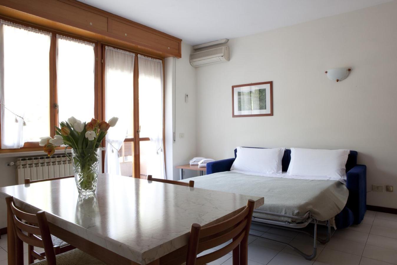 Residence Hotel Health House Desenzano del Garda Extérieur photo
